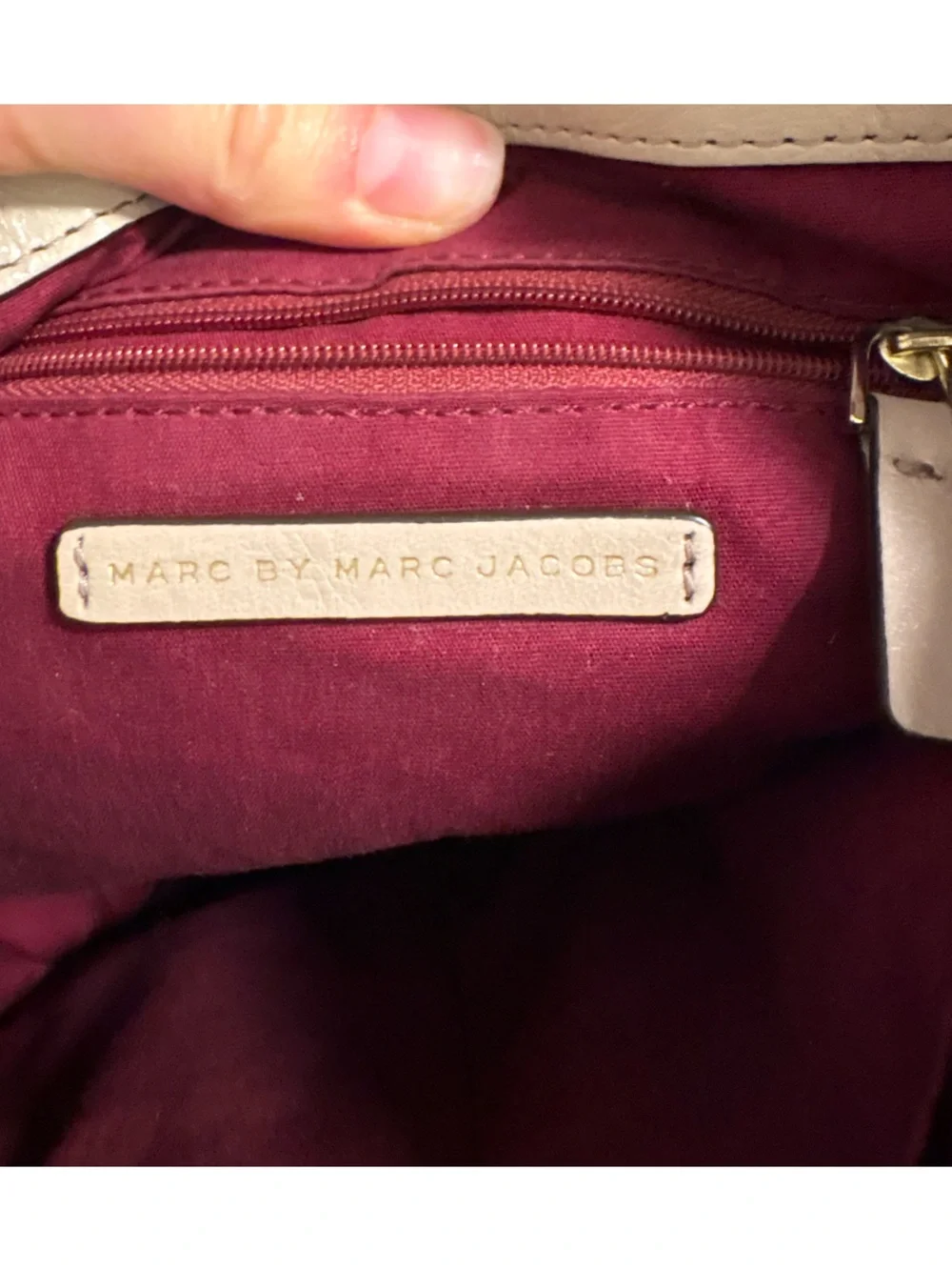 Marc by Marc Jacobs Standard Supply Taupe Leather Crossbody Bag — OS 👜